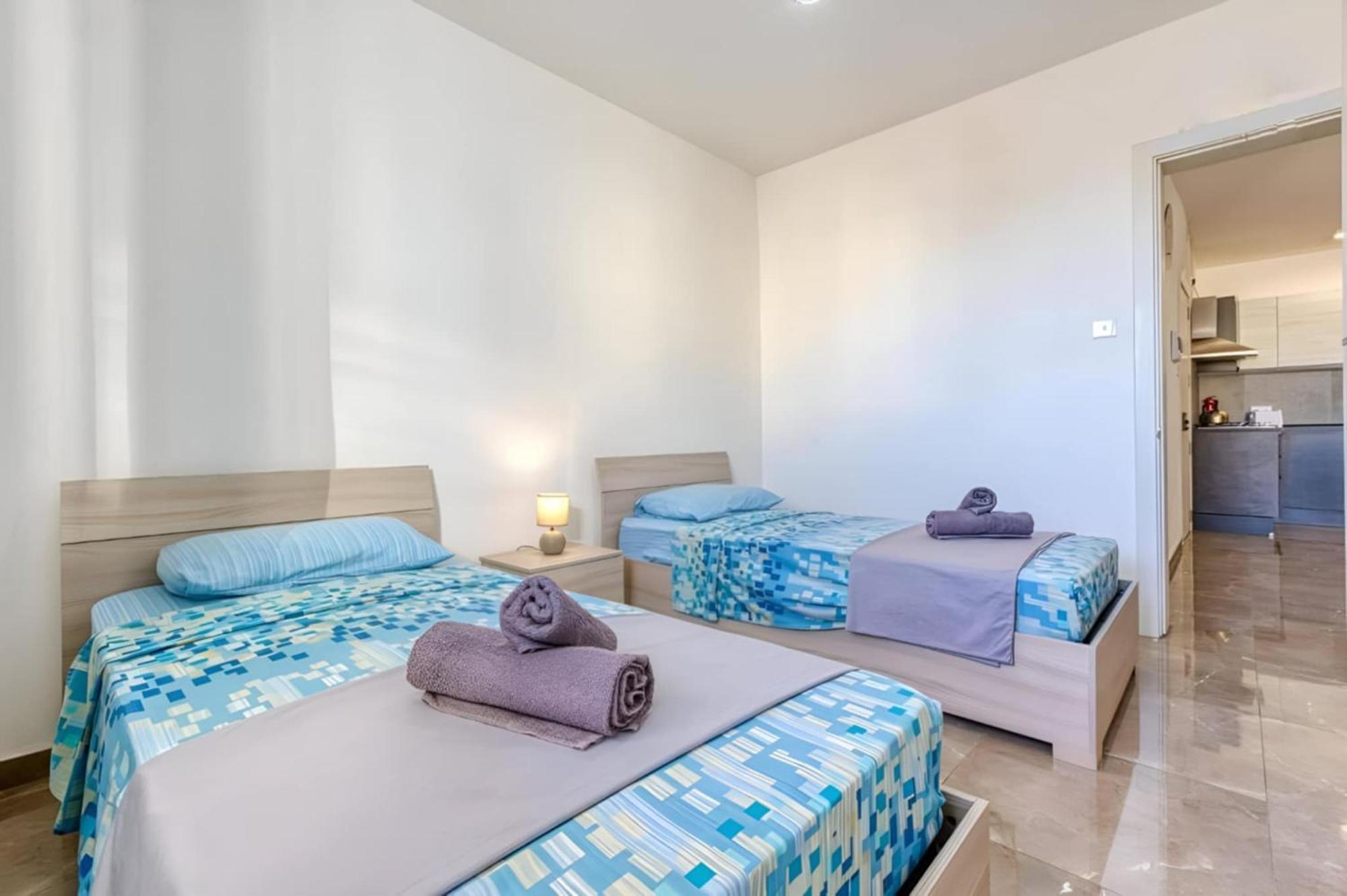 Large, 3 Bedroom Apartment In Marsascala Marsaskala Zewnętrze zdjęcie